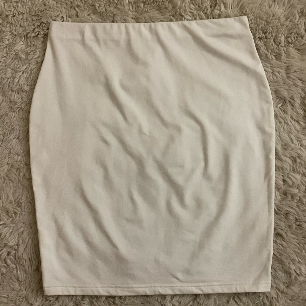 Pencil skirt